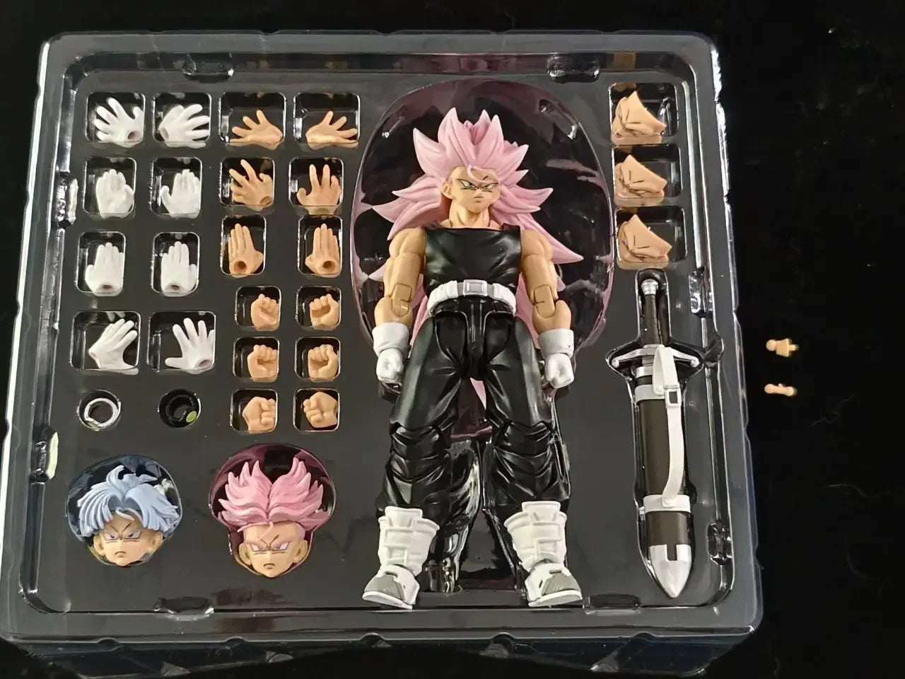 SSS Studio Dragon Ball Trunks SSJ3 Action Figure - Image 7