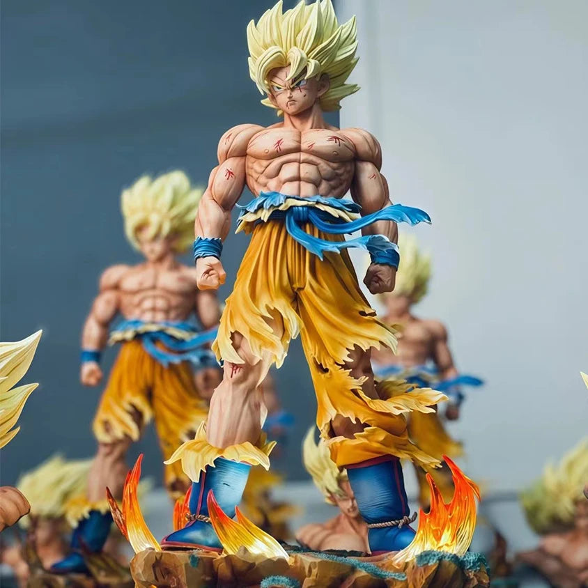 JT Son Goku Figure w/ LED Base - Image 2